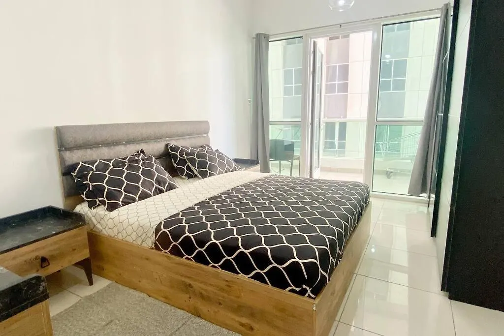 Lovely Apt Dubai Marina 0*,
