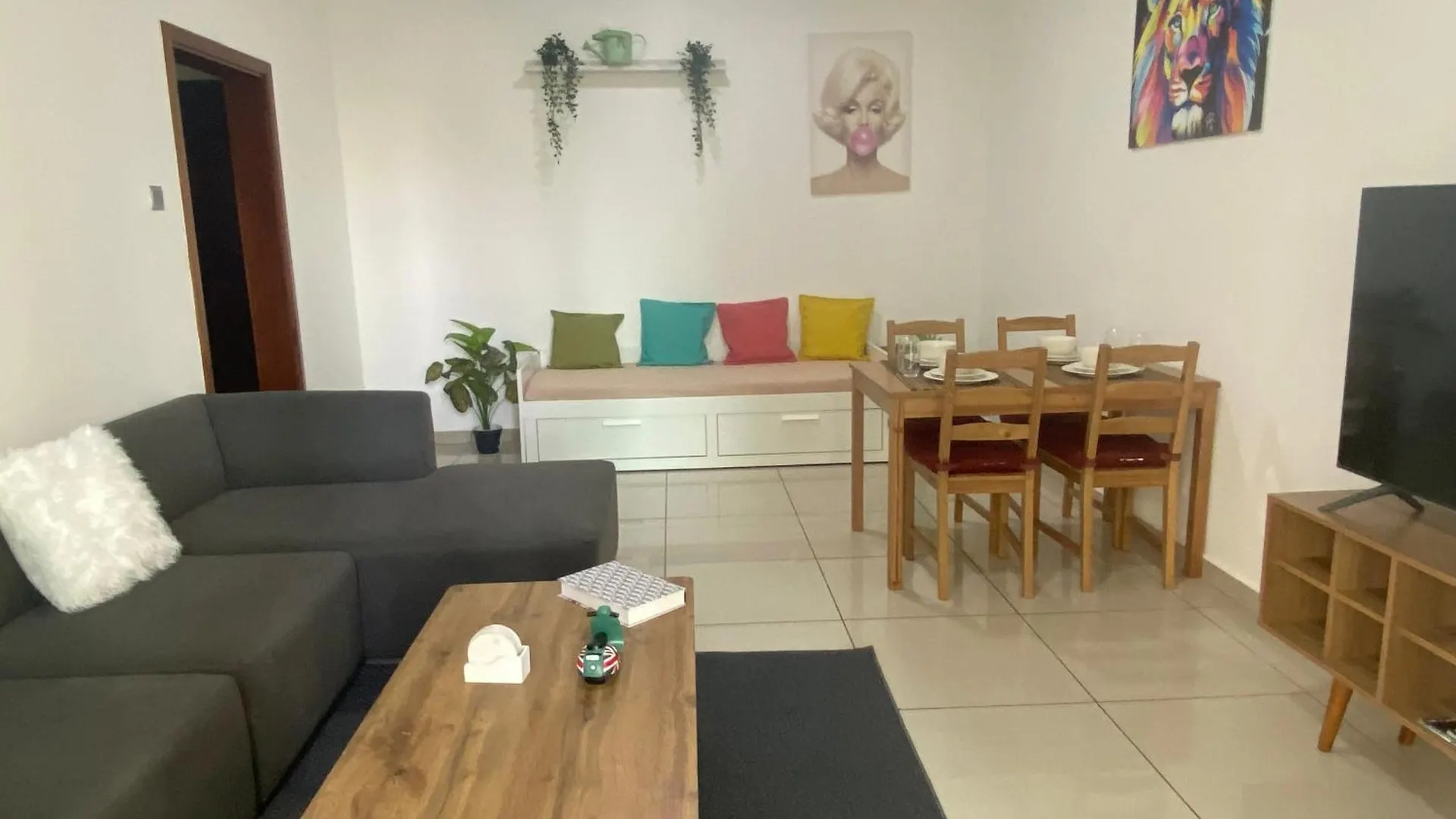 Lovely Apt Dubai Marina location