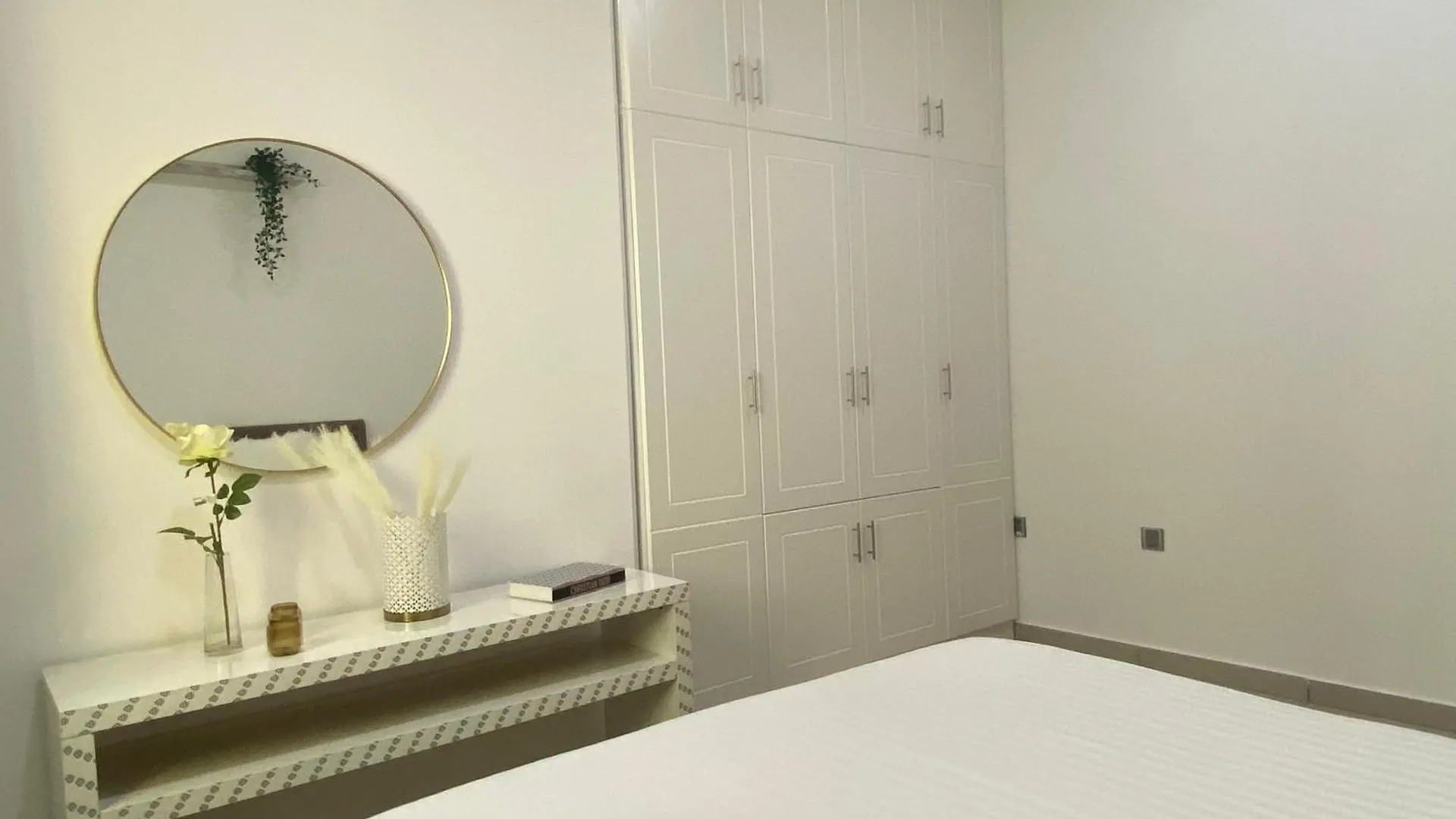 Lovely Apt Dubai Marina